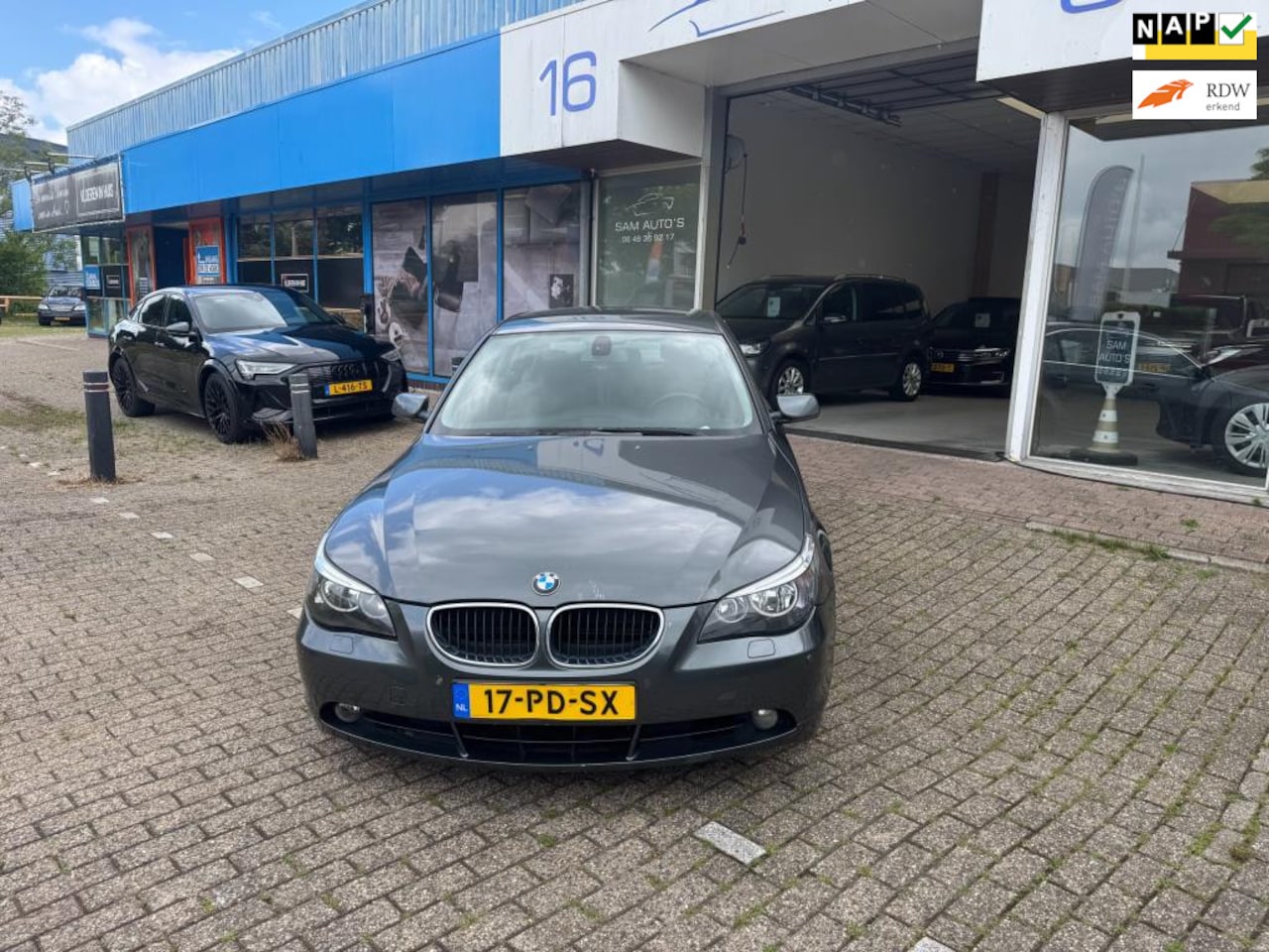 BMW 5-serie - 520i Executive AUTOMAAT - AutoWereld.nl