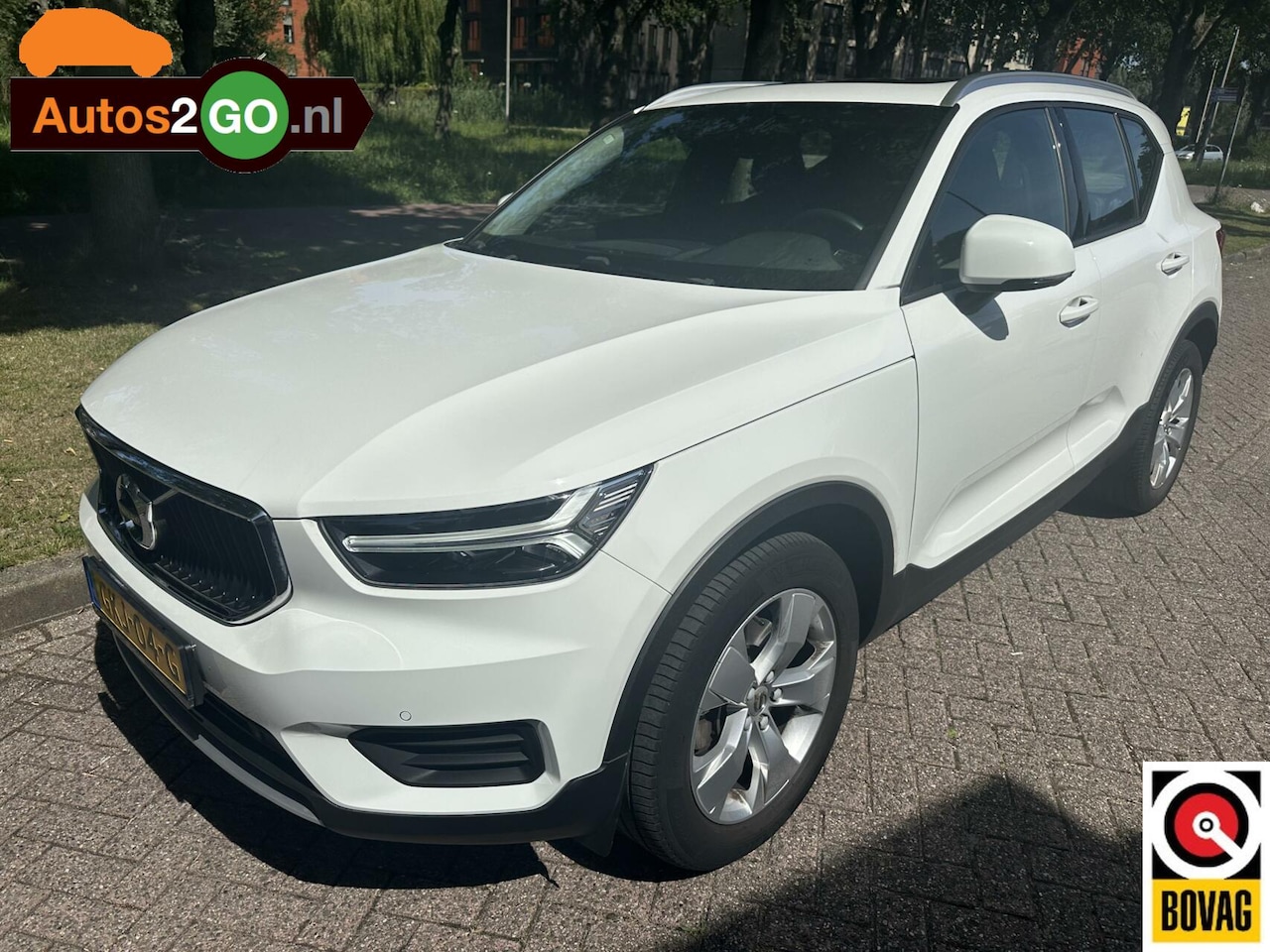 Volvo XC40 - 2.0 T4 Momentum 2.0 T4 Momentum - AutoWereld.nl