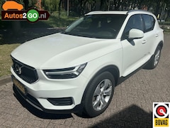 Volvo XC40 - 2.0 T4 Momentum