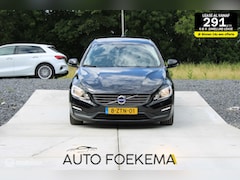 Volvo V60 - 1.6 T3 Kenetic AUTOMAAT CLIMA GOED ONDERHOUDEN