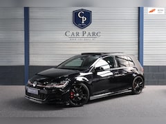 Volkswagen Golf - 2.0 TSI GTI TCR 290+PK AKRAPOVIC/VIRTUAL/SFEER/PANO/LEER+S.VERWARMING/CAM/19'LMV/ECC/12 MD