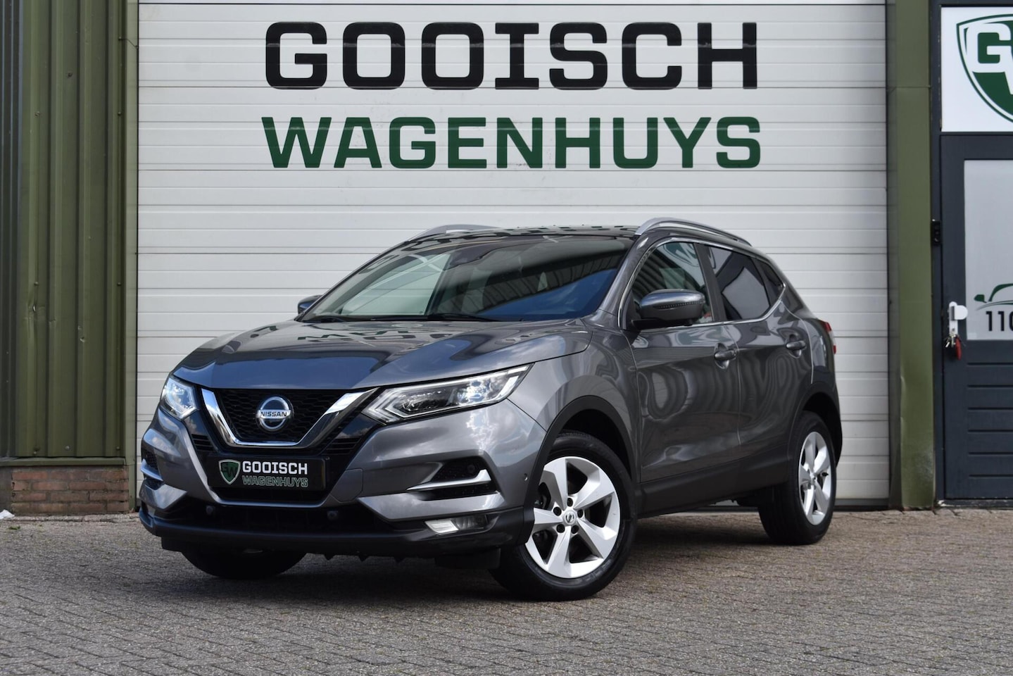 Nissan Qashqai - 1.3 DIG-T Business Edition | LED | Carplay | Trekhaak | - AutoWereld.nl