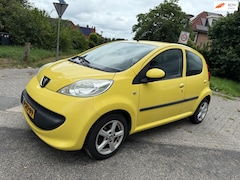 Peugeot 107 - 1.0-12V XR 5drs Ideale Beginners Auto