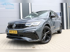Volkswagen Tiguan - 1.5 TSI 2x R-Line ACC IQ Black Garantie
