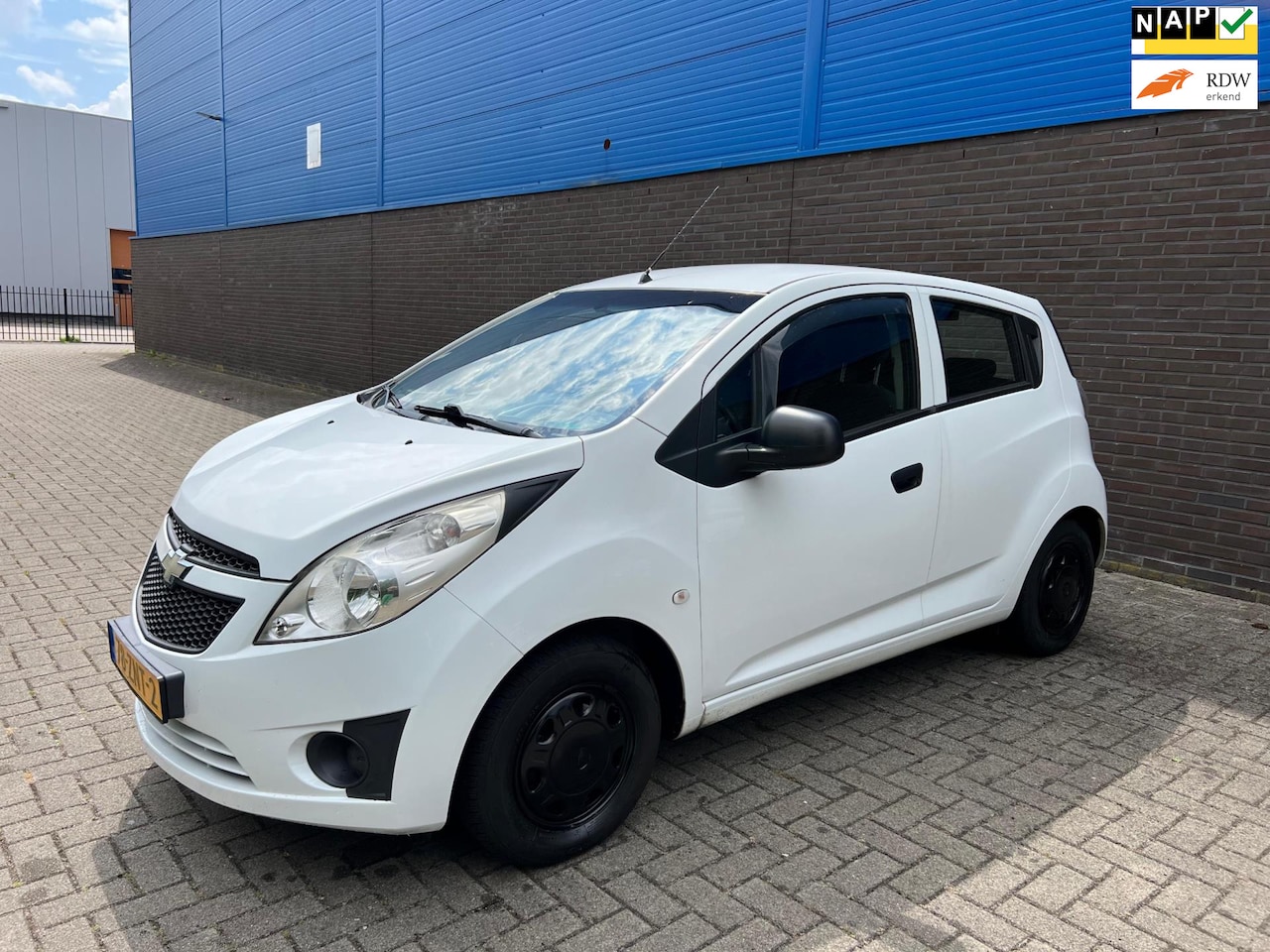 Chevrolet Spark - 1.0 16V LE Bi-Fuel | Apple CarPlay | Airco | Elektrische ramen | Isofix | Navigatie | Mist - AutoWereld.nl
