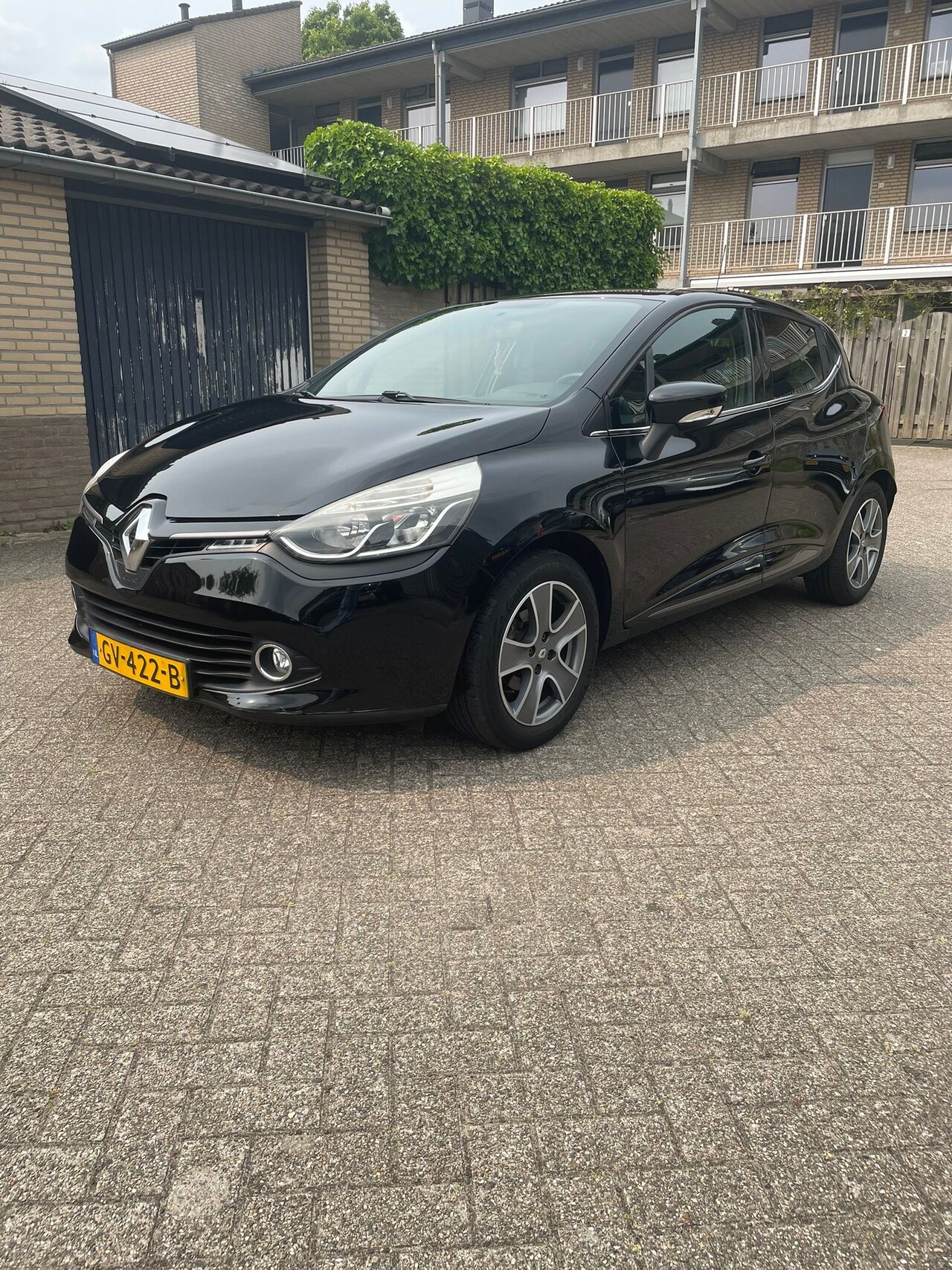 Renault Clio - 0.9 TCe Authentique - AutoWereld.nl