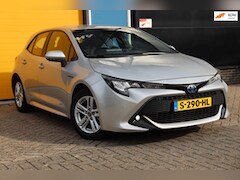 Toyota Corolla - 1.8 Hybrid Comfort / Acc / Lane Assist / Dode Hoek / Camera / Stoelverkoeling / Stoelverwa