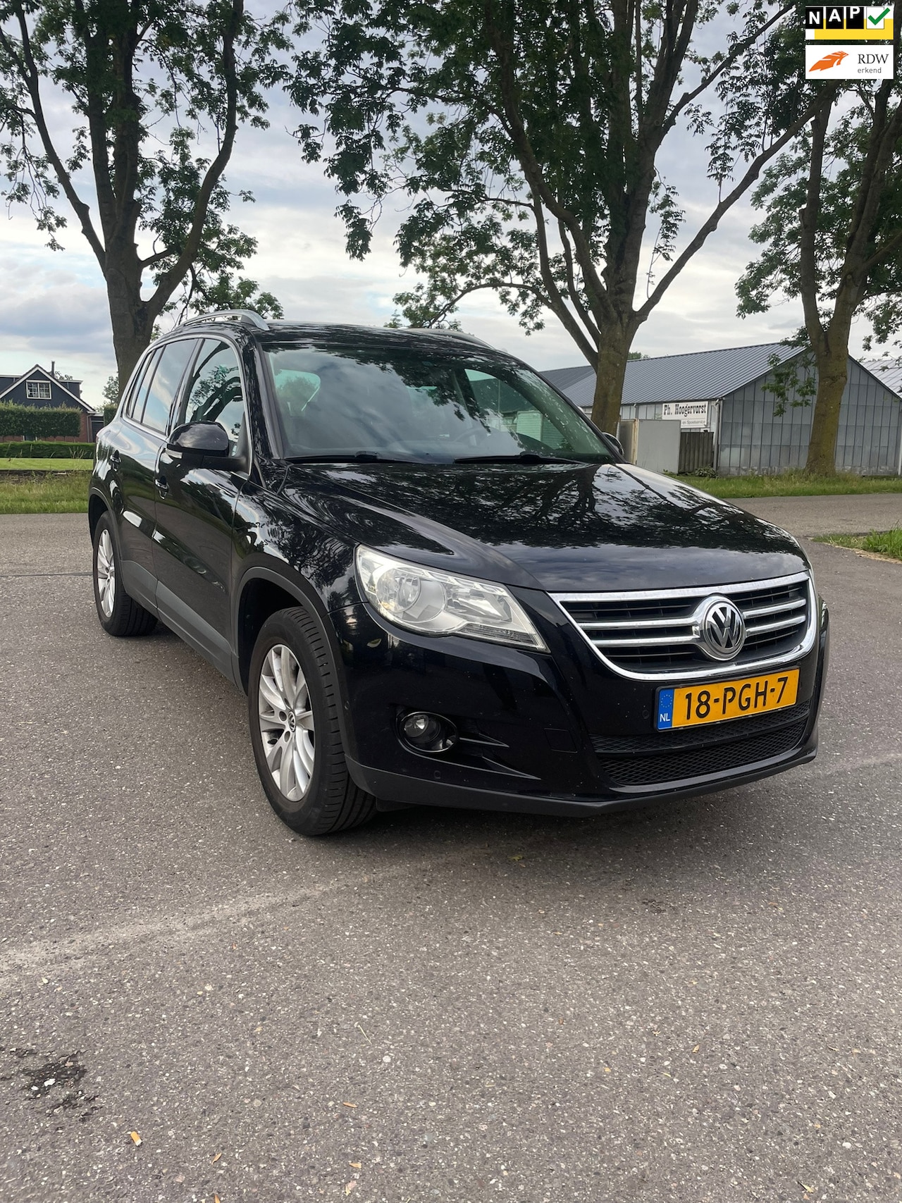 Volkswagen Tiguan - 1.4 TSI Sport&Style SELF PARKING - CLIMA- EXPORT - AutoWereld.nl