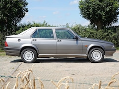 Alfa Romeo 75 - 2.0 T.Spark puntgaaf klasse 2