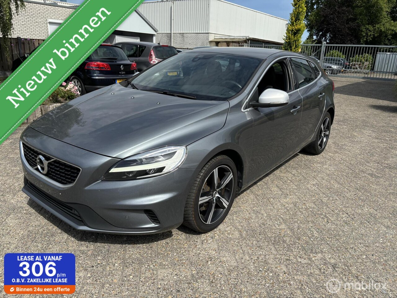 Volvo V40 - 1.5 T2 R-Design 1.5 T2 R-Design - AutoWereld.nl