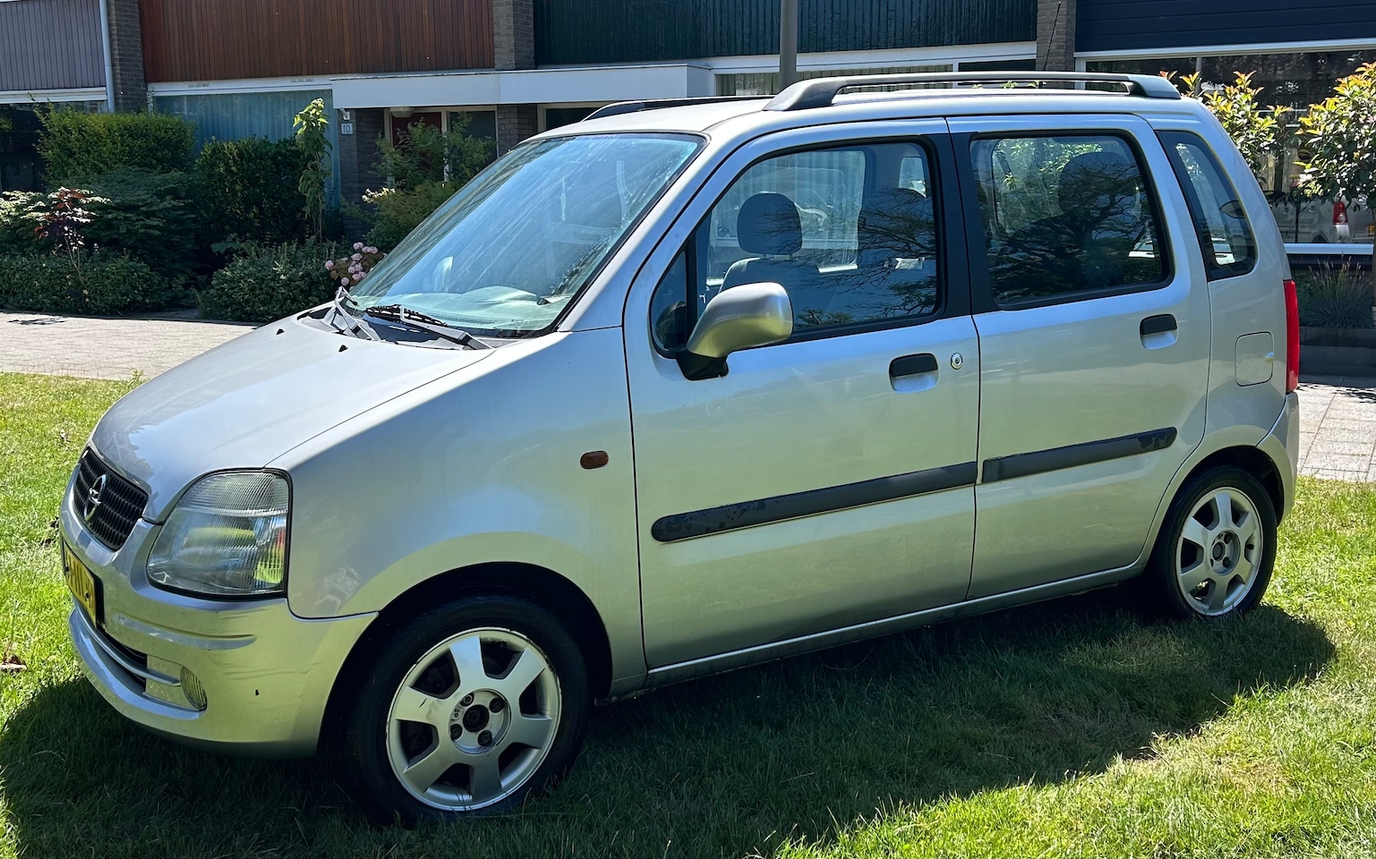 Opel Agila - 1.2-16V Comfort - AutoWereld.nl