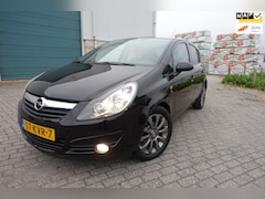 Opel Corsa - 1.2-16V '111' Edition - 5 drs -lm velgen - lage km stand - afn. trekhaak