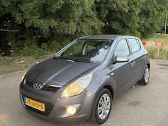 Hyundai i20 - 1.2i DynamicVersion Nette auto AUX NIEUWE APK