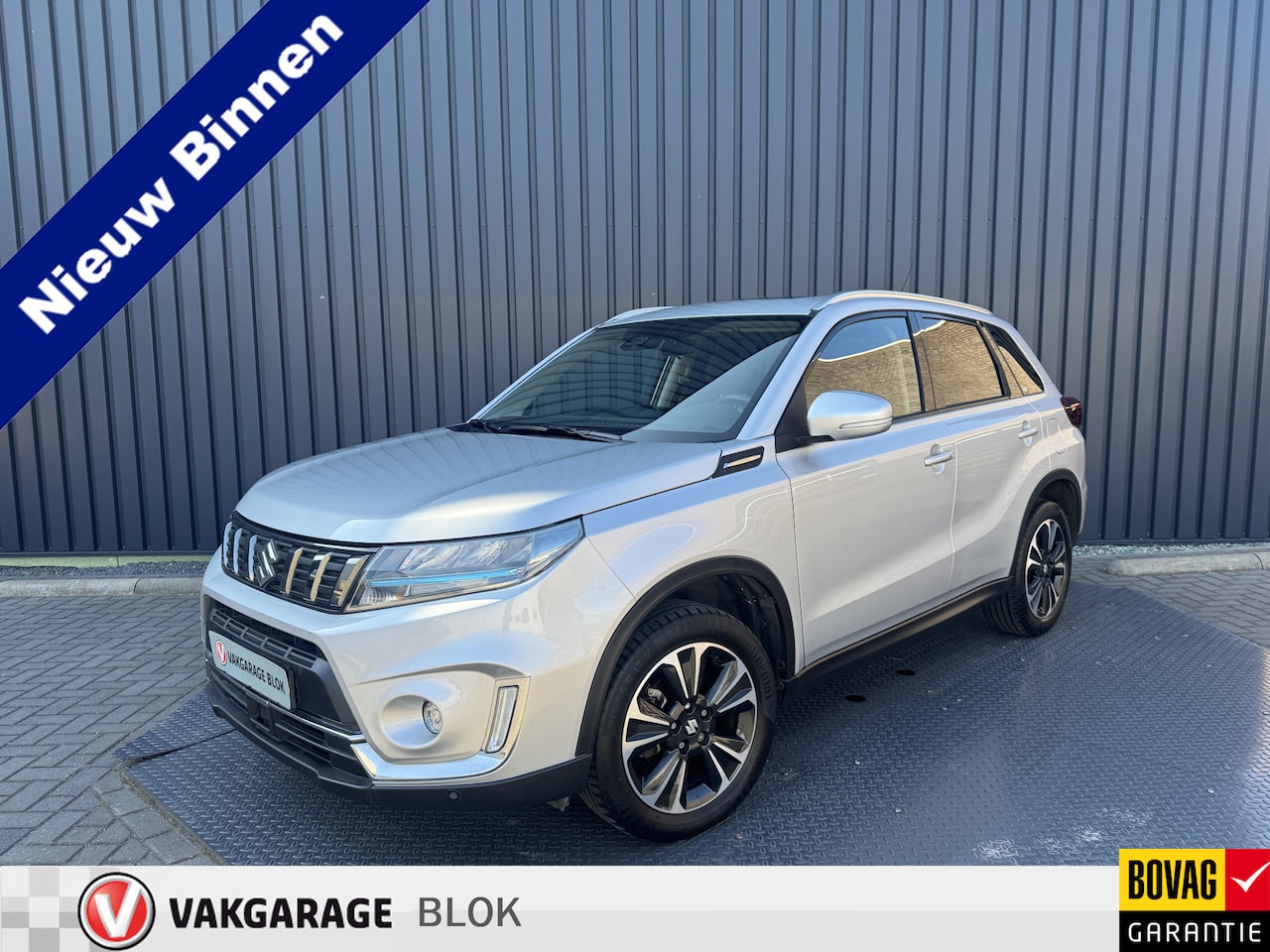 Suzuki Vitara - 1.5 Hybrid Style | Schuif-/kanteldak | AUtomaat | Rijklaar!!! - AutoWereld.nl