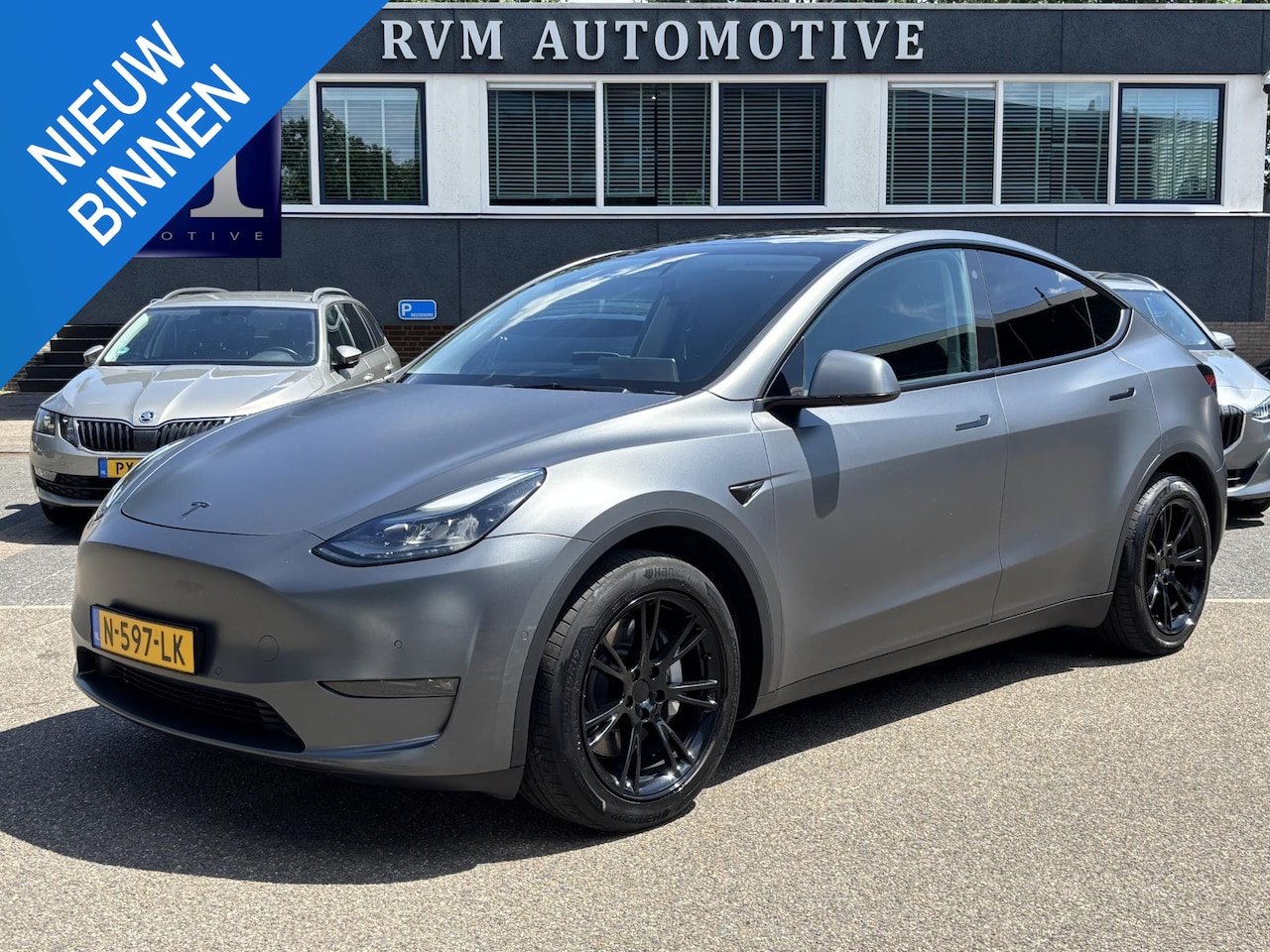 Tesla Model Y - Long Range AWD 75 kWh Topstaat! | Rijklaarprijs | volledige Fabr. garantie t/m 11-2025/80. - AutoWereld.nl