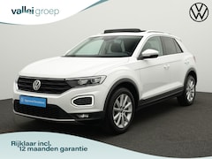 Volkswagen T-Roc - 1.5 TSI 150 pk Sport | Panoramadak | Navigatie | Parkeersensoren voor/achter