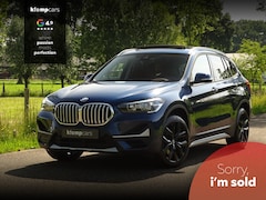 BMW X1 - xDrive20i High Exe | Schuifdak | HUD | Elek.St. | Camera | Stuur+Stoel verwarming | Lane-a