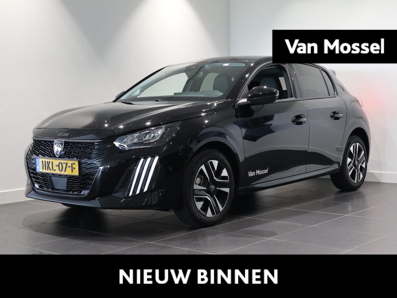 Peugeot 208 - Hybrid Allure - CAMERA VOOR + ACHTER - NAVIGATIE - PARKEERSENSOREN RONDOM - AutoWereld.nl