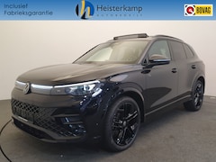 Volkswagen Tiguan - 1.5 eTSI 150pk DSG/AUT R-Line Wegklapbare trekhaak, Panoramadak, ACC