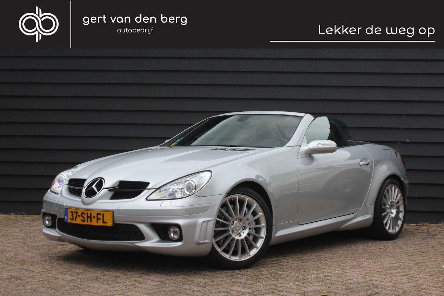 Mercedes-Benz SLK-klasse - AMG 55 - LEDER - NEKVERWARMING - ORG. NEDERLANDS - NAVIGATIE - - AutoWereld.nl