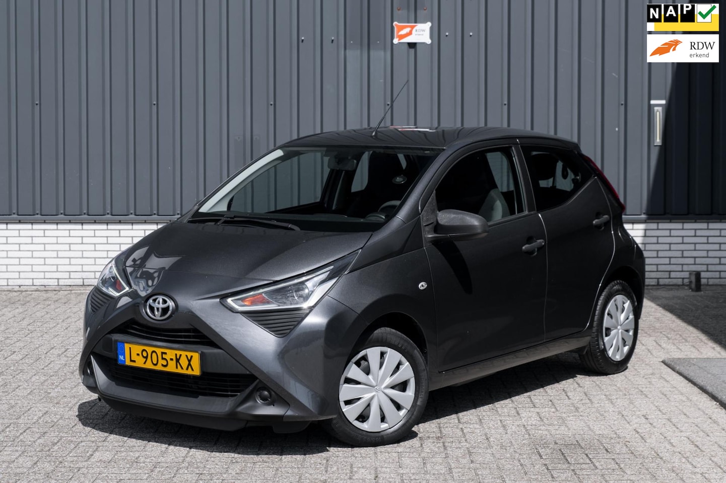 Toyota Aygo - 1.0 VVT-i x-fun*Airco* - AutoWereld.nl