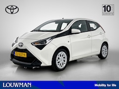 Toyota Aygo - 1.0 VVT-i x-play | Airco | Camera | Apple Carplay/Android Auto |