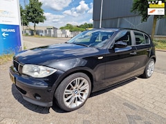 BMW 1-serie - 118i Business Line, Nieuwe Apk, Nap, Goed rijdend, Inruil mogelijk