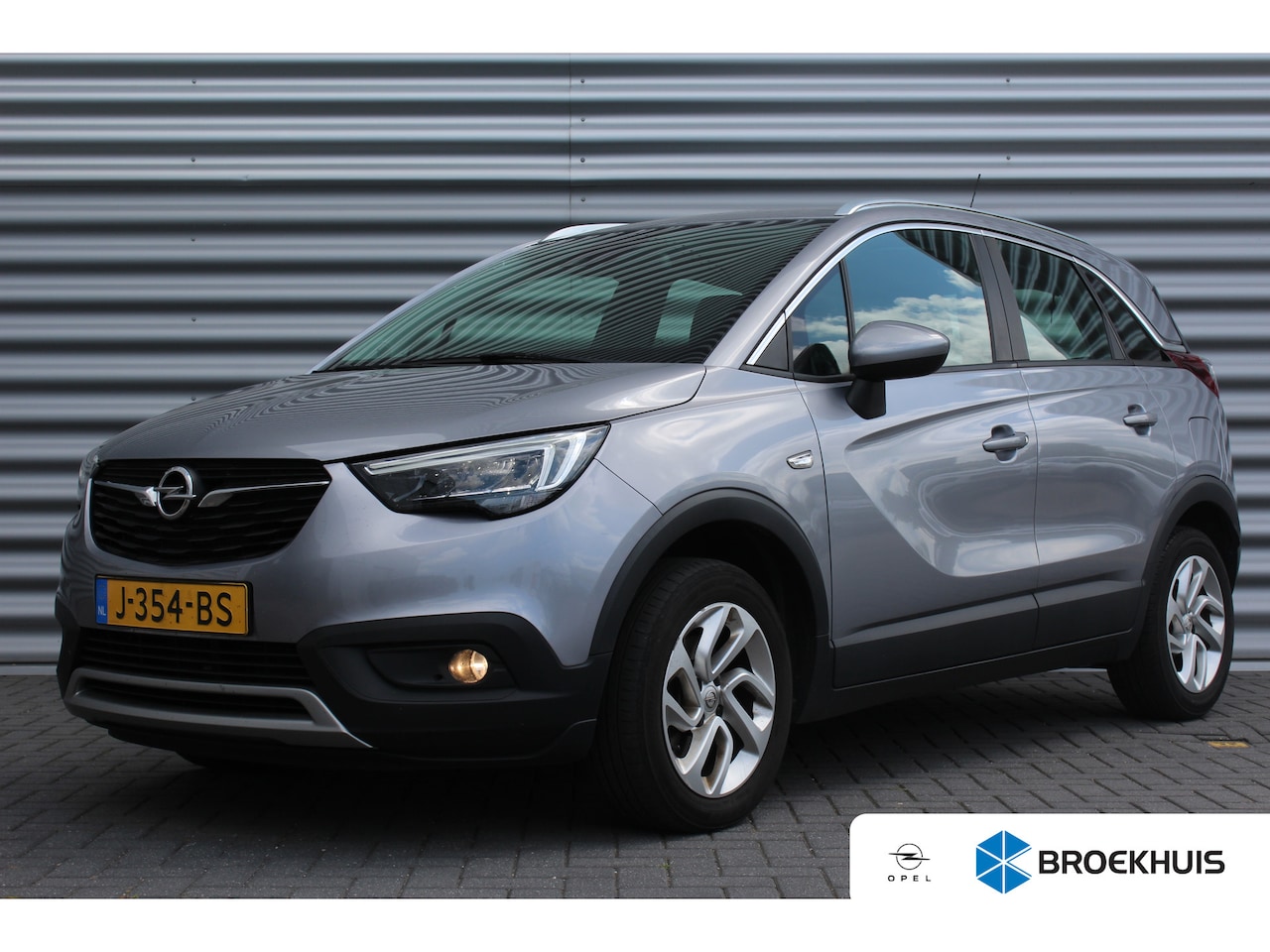 Opel Crossland X - 1.2 TURBO 130PK INNOVATION+ AUTOMAAT / NAVI / LEDER / CLIMA / LED / PDC / 16" LMV / BLUETO - AutoWereld.nl