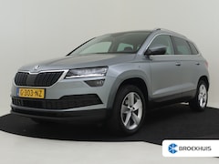 Skoda Karoq - 1.0 TSI Business Edition 115pk | Trekhaak | Cruise control | App connect | Keyless | Navig