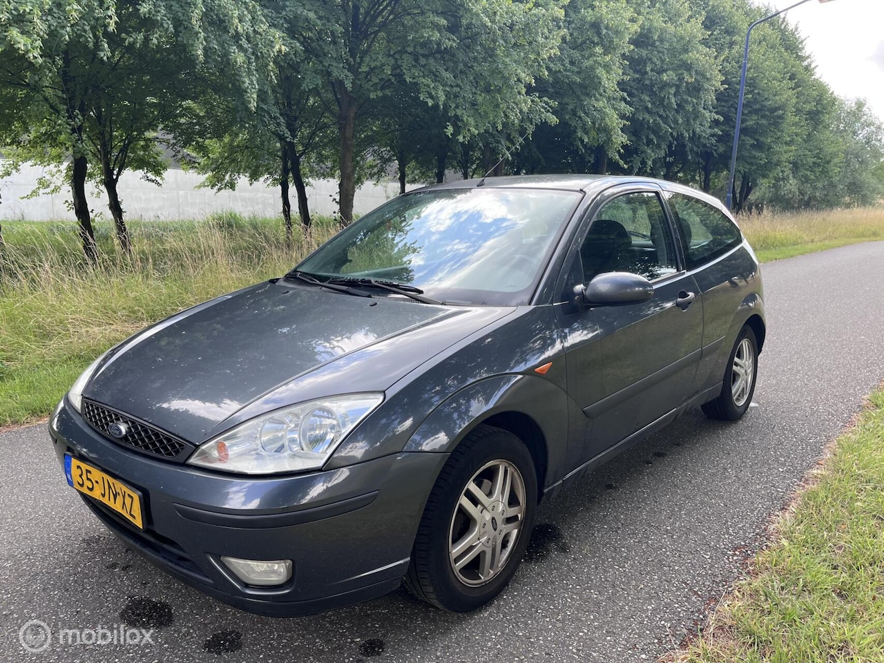 Ford Focus - 1.6-16V Trend*NEW APK 08/26*AIRCO*ELEK. RAMEN - AutoWereld.nl
