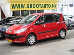 Peugeot 1007 - 1.4 Sesam Urban Airco, Isofix, Trekhaak, Stuurbekrachtiging