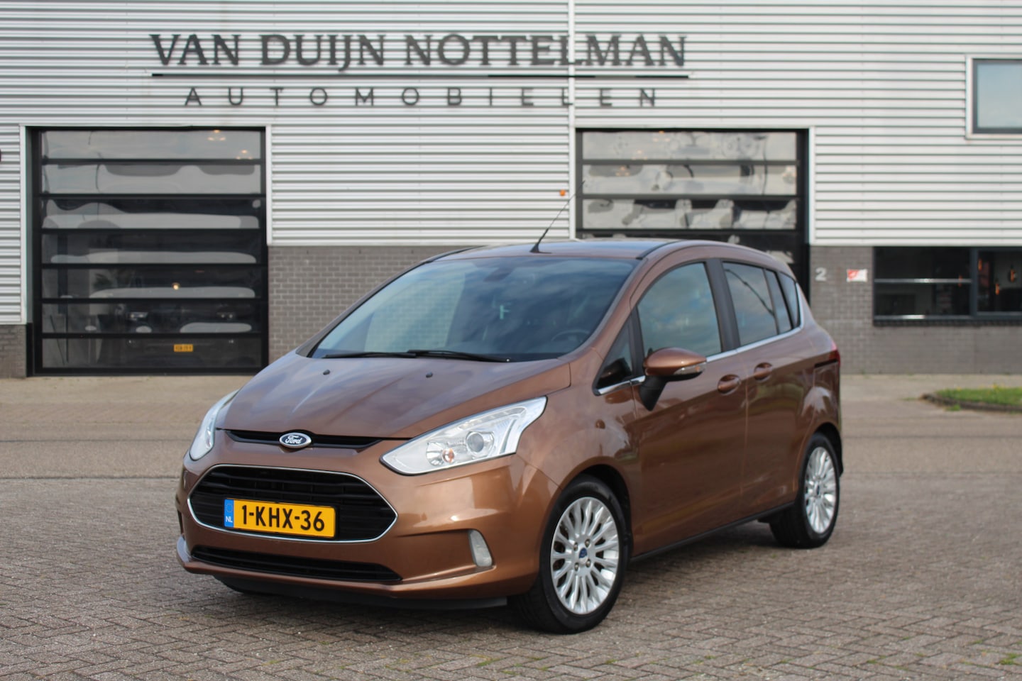 Ford B-Max - 1.6 TI-VCT Titanium / Automaat / Panoramadak / N.A.P. - AutoWereld.nl