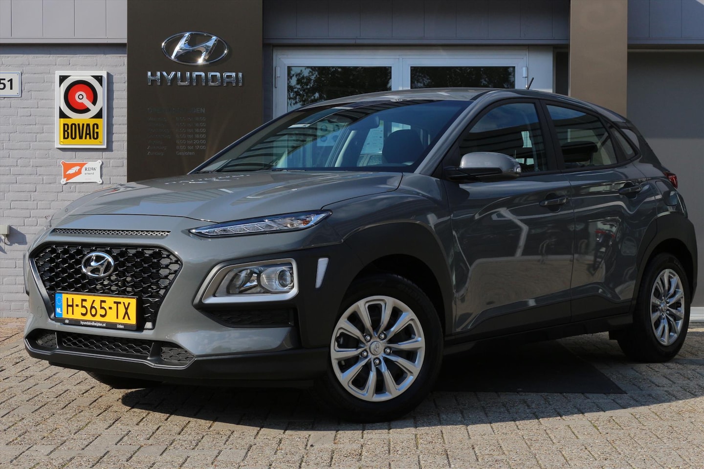 Hyundai Kona - 1.0 T-GDI 120pk 2WD i-Drive Trekhaak RIJKLAAR - AutoWereld.nl