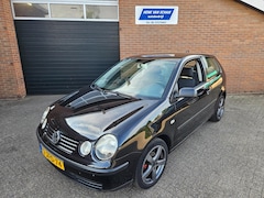 Volkswagen Polo - 1.4-16V 2003 AUTOMAAT
