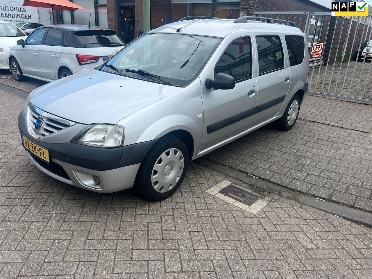 Dacia Logan MCV - 1.6-16V Lauréate 1.6-16V Lauréate - AutoWereld.nl