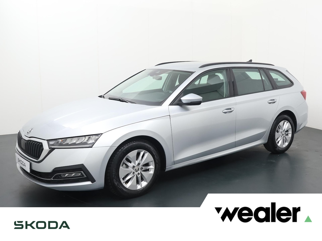 Skoda Octavia Combi - 1.5 e-TSI Business Edition | 150 PK | Automaat | Trekhaak | Navigatiesysteem Columbus | El - AutoWereld.nl
