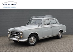 Peugeot 403 - Berline | T.u.p.a.c. Imperiaal | trekhaak | radio