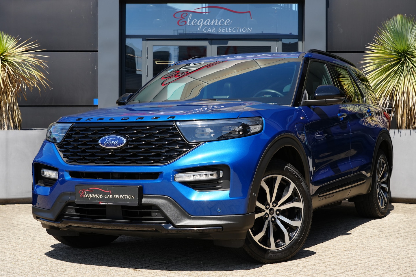 Ford Explorer - 3.0 V6 EcoBoost PHEV ST-Line 7P 457pk Panoramadak/B&O/Camera - AutoWereld.nl