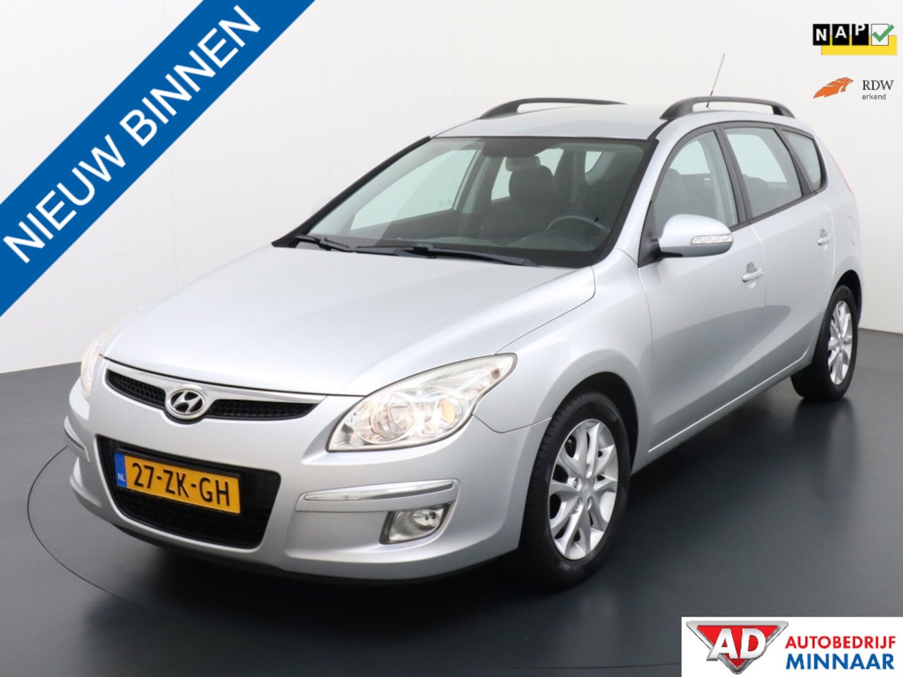 Hyundai i30 CW - 1.6i Style 1.6i Style - AutoWereld.nl