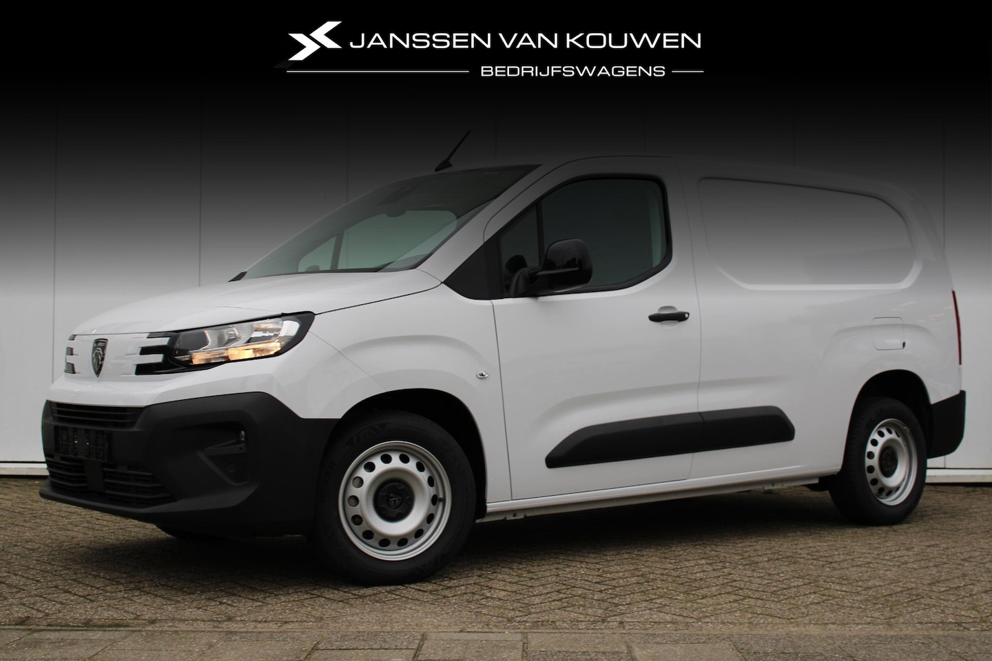 Peugeot Partner - 1.5 BlueHDi 100 pk L2 / Direct leverbaar / Winterpakket / Leasen? Kopen? Financieren? Kom - AutoWereld.nl