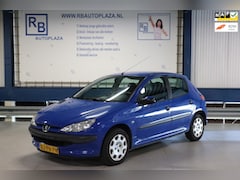 Peugeot 206 - 1.4 X-line / Keurig onderhouden / Nette Auto