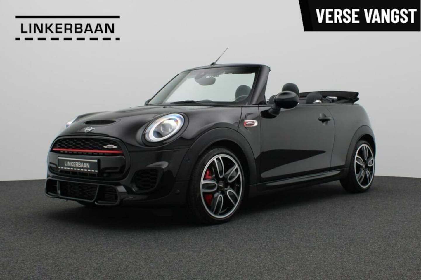 MINI Cabrio - 2.0 John Cooper Works 231pk | Chili | Leder | Black Pack | Harman Kardon | 18 inch | - AutoWereld.nl