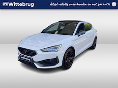 CUPRA Leon - 1.4 e-Hybrid 245pk DSG VZ Performance / Panorama dak / Supersport stuurwiel / 19'' LM velg