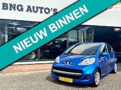 Peugeot 107 - 1.0-12V XS