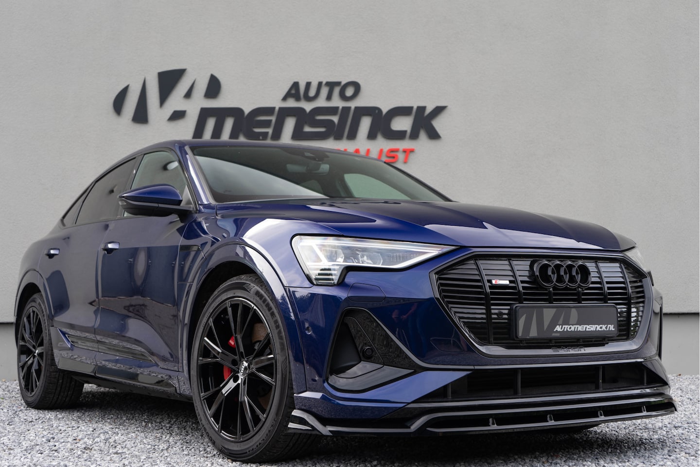 Audi e-tron Sportback - 50 Quattro / 2x S-line/ Luchtvering/ Adaptive Cruise Control/ Panoramadak/ 230kW (313PK) - AutoWereld.nl