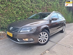 Volkswagen Passat Variant - 1.6 TDI Highline BlueMotion