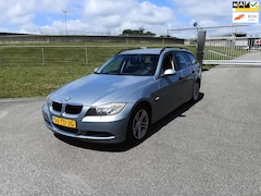 BMW 3-serie Touring - 318i High Executive NEEMT OLIE
