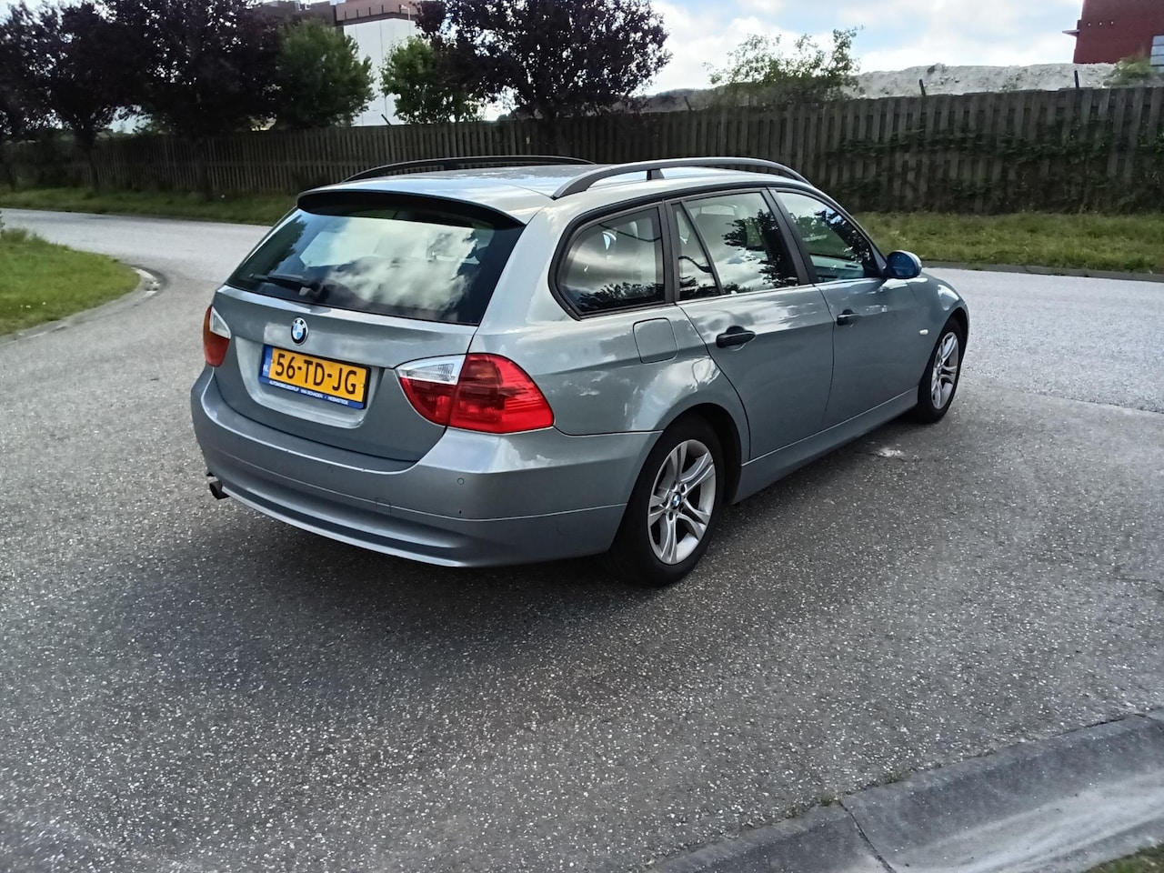 BMW 3-serie Touring - 318i High Executive NEEMT OLIE