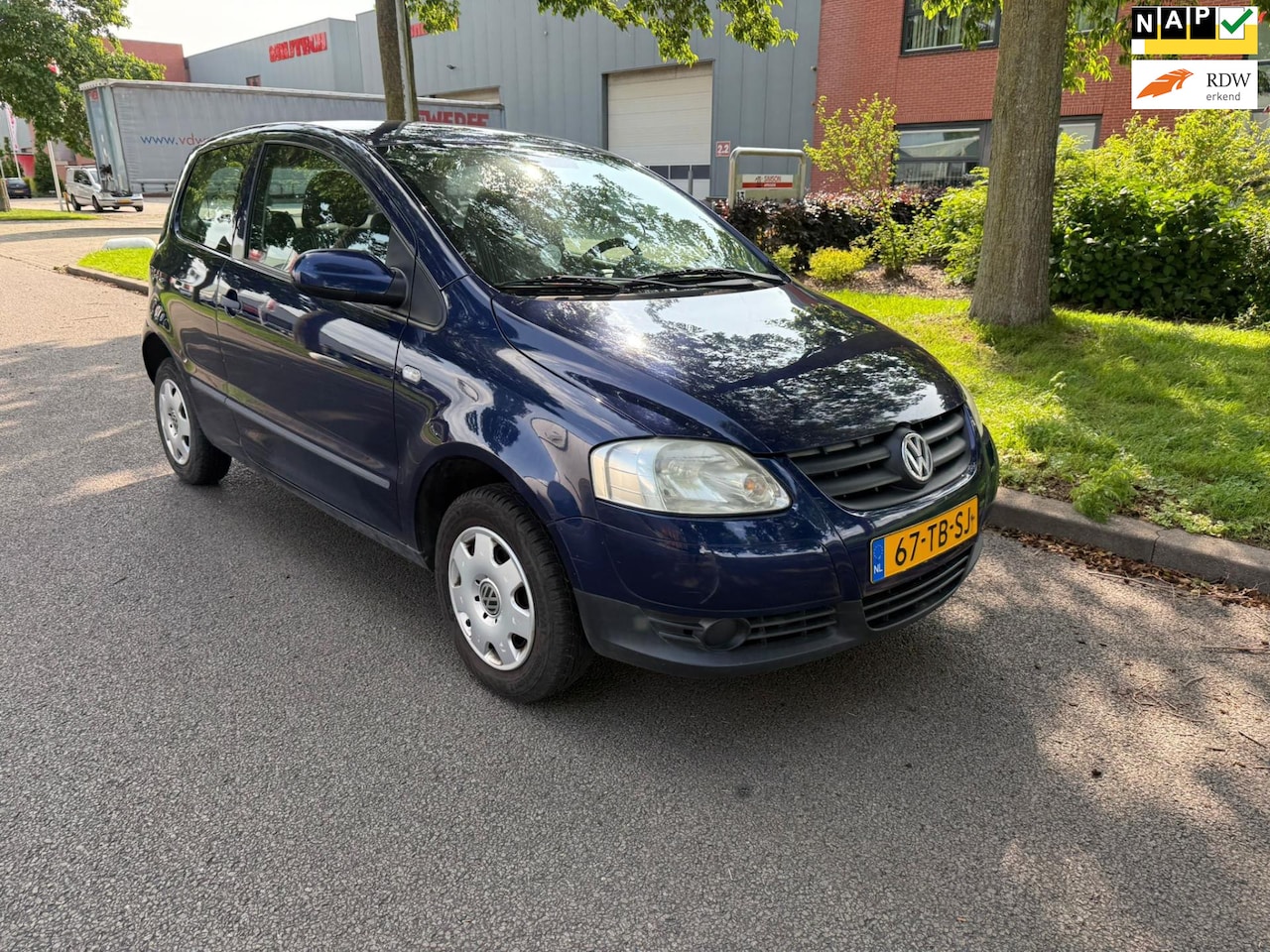 Volkswagen Fox - 1.2 Trendline 1.2 Trendline - AutoWereld.nl