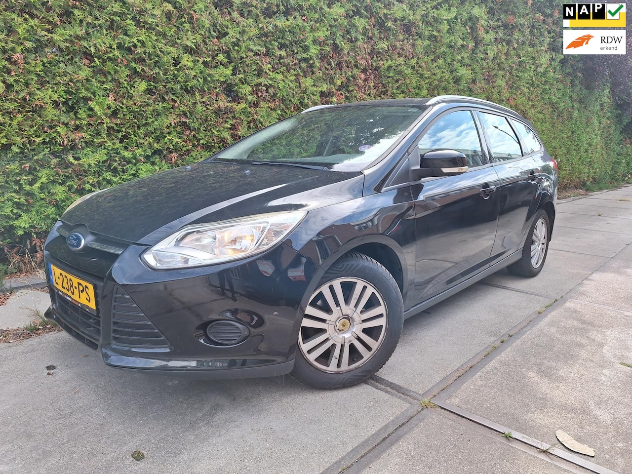 Ford Focus Wagon - 1.0 EcoBoost Trend 1.0 EcoBoost Trend - AutoWereld.nl